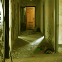 Free online html5 games - Yellow Dilapidated House Escape game 