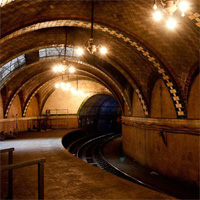 Free online html5 games - Escape From City Hall Station game 