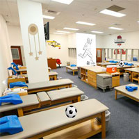Free online html5 games - Football Locker Room Escape game 