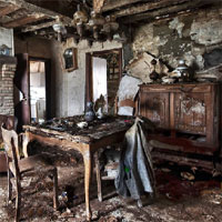 Free online html5 games - Abandoned Bungalow House Escape 2 KnfGame game 
