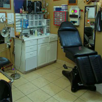 Free online html5 games - Escape From Tattoo Station game 