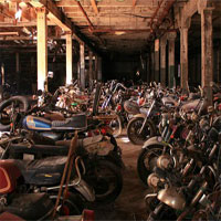 Free online html5 games - Escape From Abandoned Motorcycle Graveyard game 