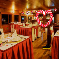 Free online html5 games - Top10NewGames Valentine Party Escape 1 game 