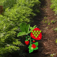 Free online html5 games - Strawberry Farm Fairy Escape game 
